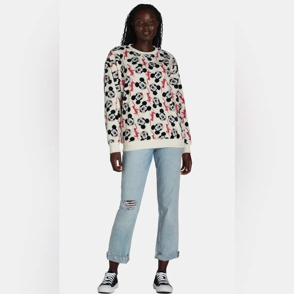 Mickey Mouse Women's Plush Graphic Character Sweatshirt Gift Box | NEW/NWT!!♥️🖤 - Picture 9 of 14